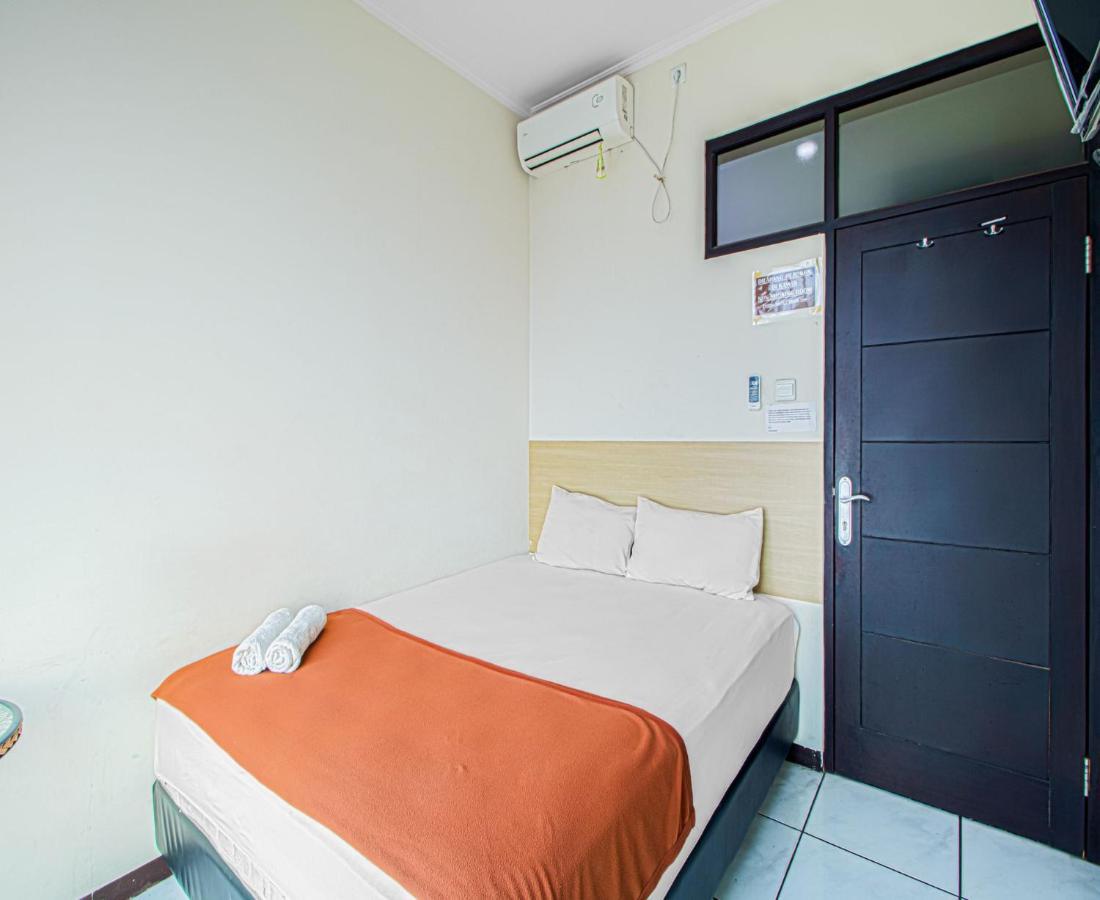 Bantal Guling Alun Alun Bandung Hotel Exterior photo